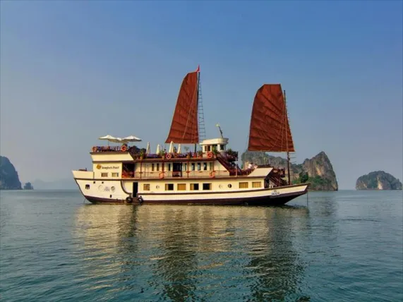 Ảnh Dragon's Pearl Junk Hạ Long (Halong Dragon's Pearl Junk)