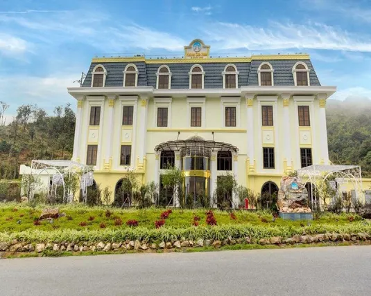 Ảnh Heaven Gate O Quy Ho Hotel Sapa