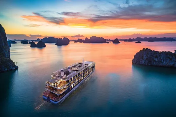 Ảnh Heritage Cruises Cat Ba Archipelago