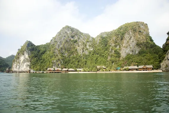 Ảnh Khu du lịch đảo Nam Cát - Vịnh Cát Bà (Nam Cat Island Resort - CatbaBay)