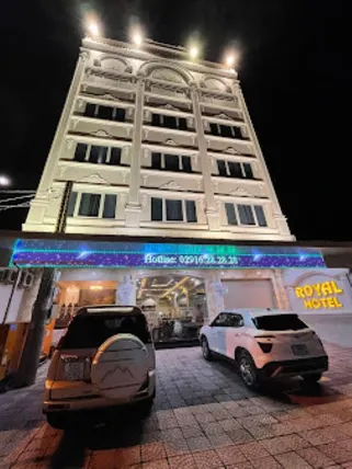 Ảnh Royal Hotel 2