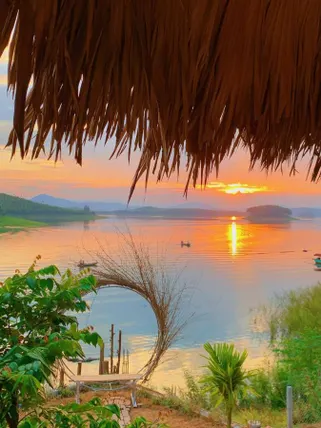 Ảnh Lakeview Homestay Vu Linh