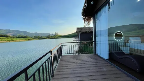 Ảnh KHU DU LỊCH SINH THÁI HÒN MÁT