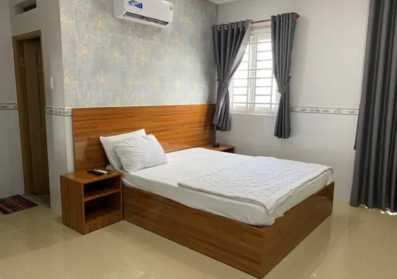 Ảnh Khách sạn Hưng Phú 1