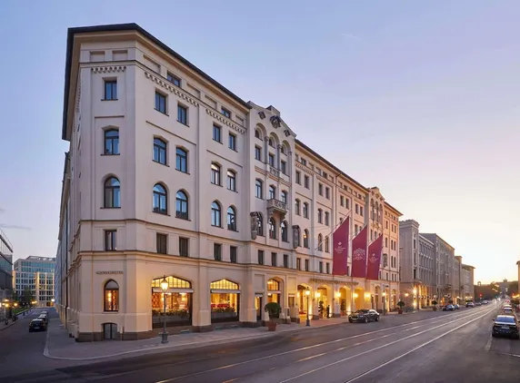 Ảnh Hotel Vier Jahreszeiten Kempinski München