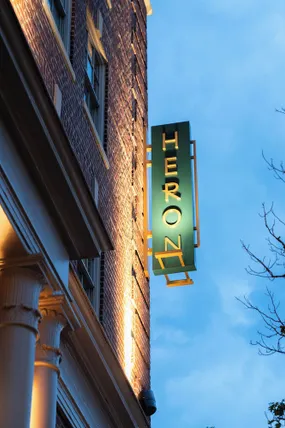 Ảnh Hotel Heron Old Town Alexandria