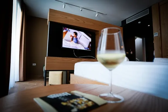 Ảnh Alvin Comfort Hotel