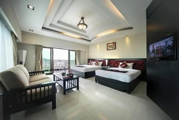 Ảnh Rock Royal Hotel & Resort