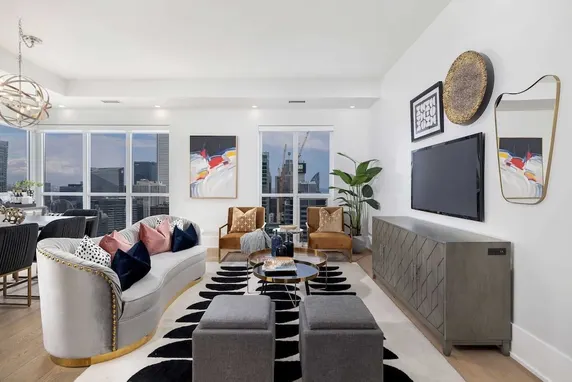 Ảnh The Madison Front Street