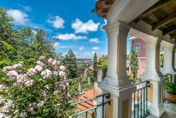 Ảnh Lawrence's Hotel