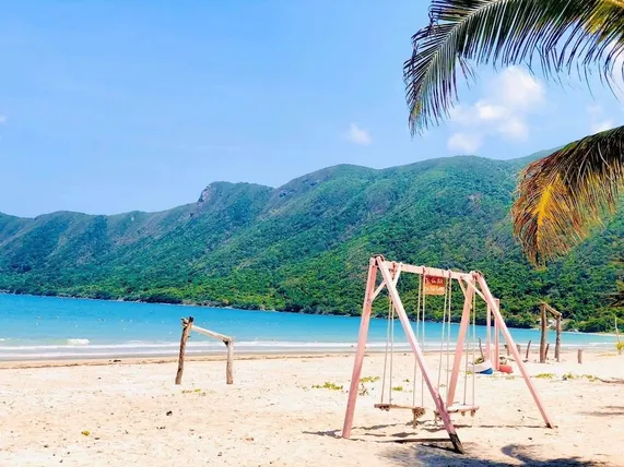 Ảnh Tân Sơn Nhất Côn Đảo Resort