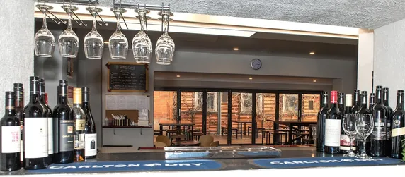 Ảnh Finley Country Club Hotel Motel