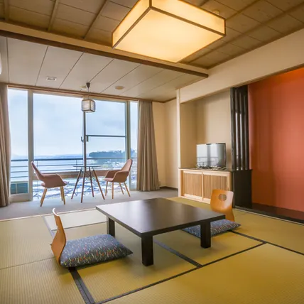 Ảnh Eihokaku (formerly Himi Onsenkyo Uomeguri No Yado Eihokaku)