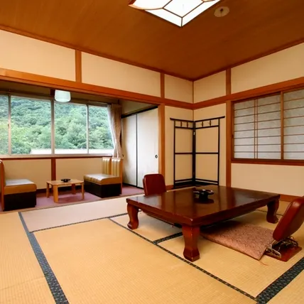 Ảnh Nakaoyama Onsen Shosenkaku (Nagano)