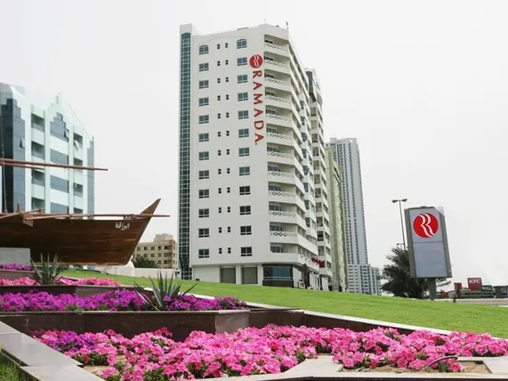 Ảnh Ramada by Wyndham Beach Hotel Ajman