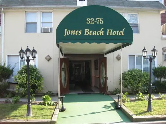 Ảnh Jones Beach Hotel