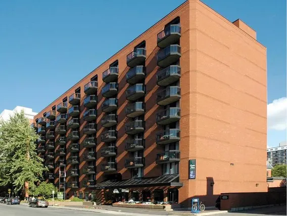 Ảnh Cartier Place Suite Hotel