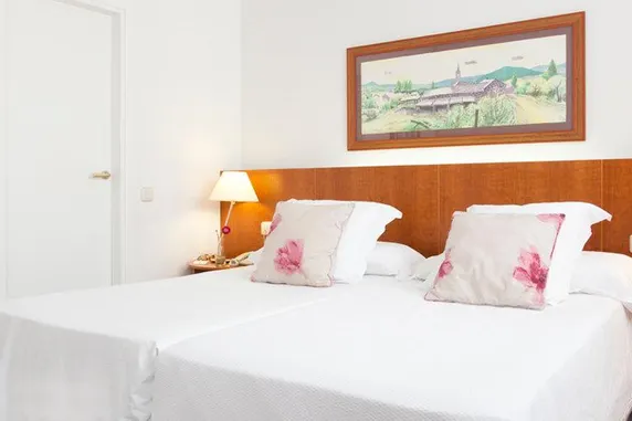 Ảnh Aparthotel Atenea Barcelona