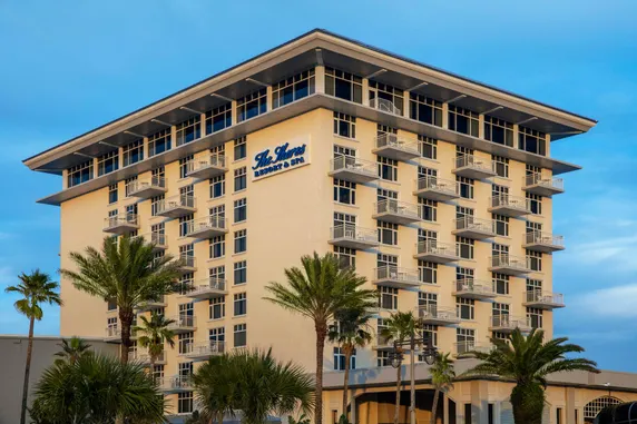 Ảnh The Shores Resort & Spa