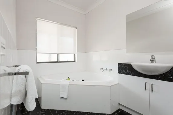 Ảnh Blazing Stump Motel & Suites