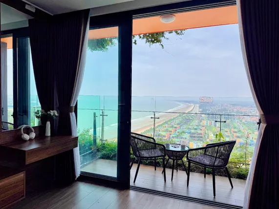 Ảnh Flamingo Hải Tiến