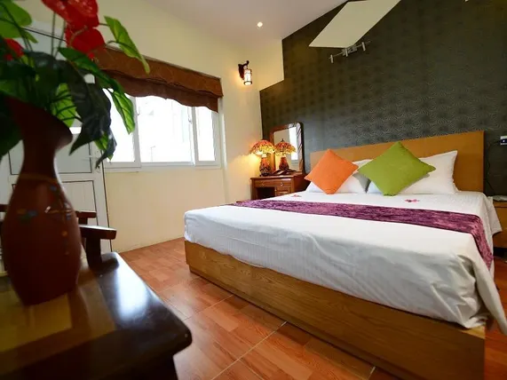 Ảnh Holiday Lakeview Khách Sạn (Holiday Lakeview Hotel)