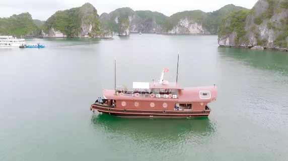 Ảnh Cat Ba Gem Cruise