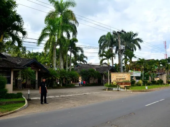 Ảnh Augusta Sukabumi Hotel