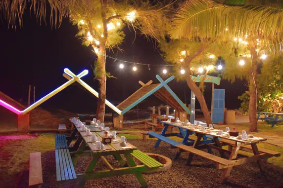 Ảnh Waikiki Lagi Beach Homestay & restaurant