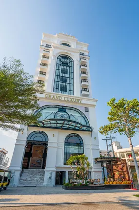 Ảnh Grand Luxury Hotel Ninh Chữ