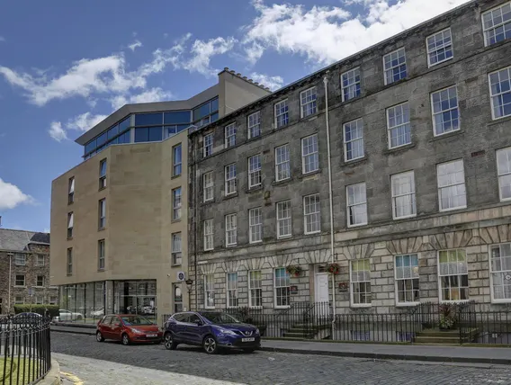 Ảnh Ten Hill Place