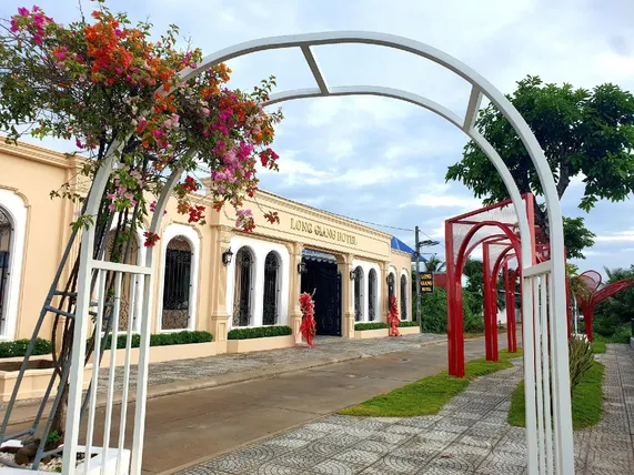 Ảnh Long Giang Hotel