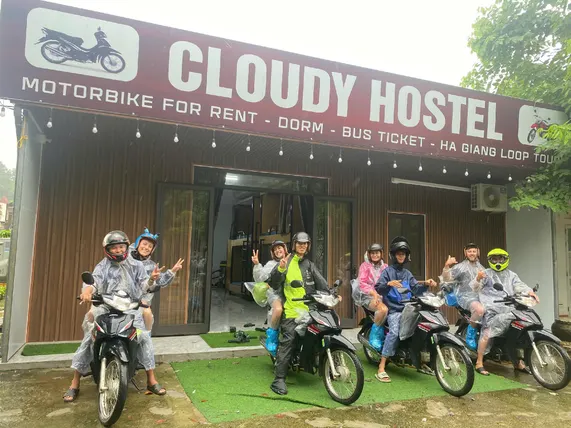Ảnh Cloudy hostel & Tourist