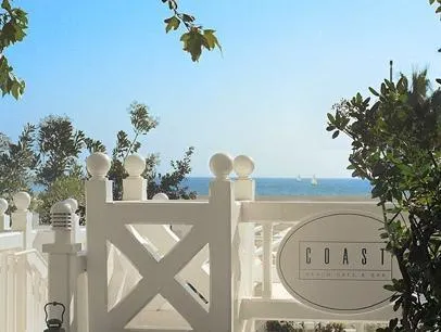 Ảnh Shutters On The Beach