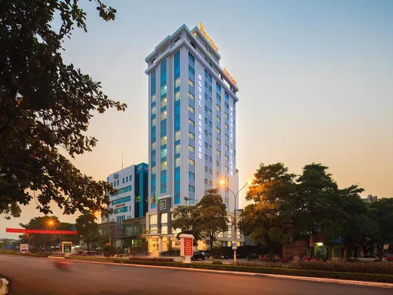 Ảnh Khách Sạn Royal Palace