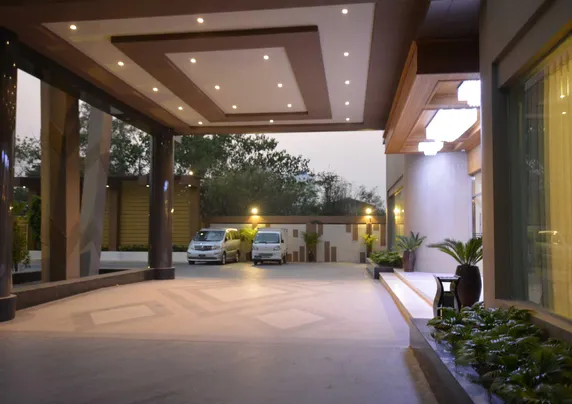 Ảnh Eastern Palace Hotel