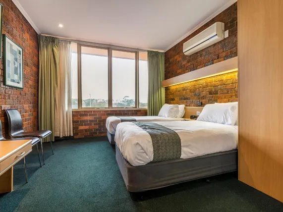 Ảnh Nightcap at Millers Inn