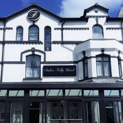 Ảnh Dukes Folly Hotel