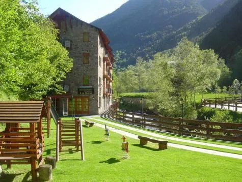 Ảnh Apartaments La Neu-Mountain Lodges & Restaurant