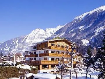 Ảnh Chalet-Hôtel Hermitage, The Originals Relais