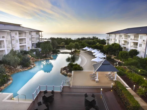 Ảnh Mantra on Salt Beach