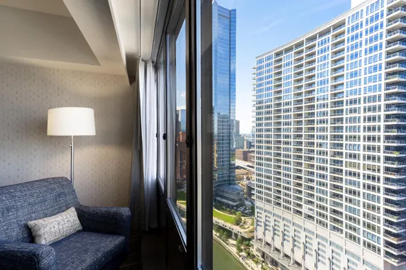 Ảnh Holiday Inn Chicago Downtown Wolf Point By IHG