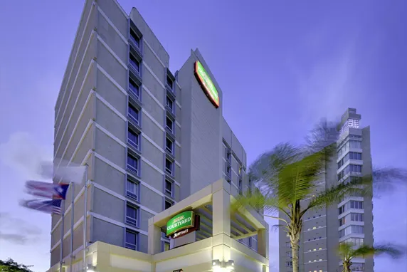 Ảnh Courtyard by Marriott San Juan Miramar