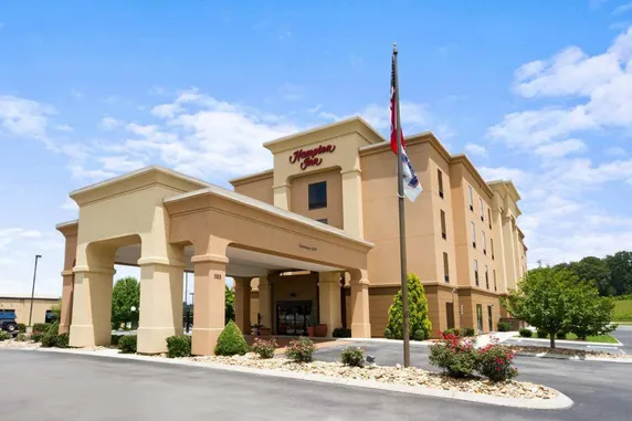 Ảnh Hampton Inn Lenoir City