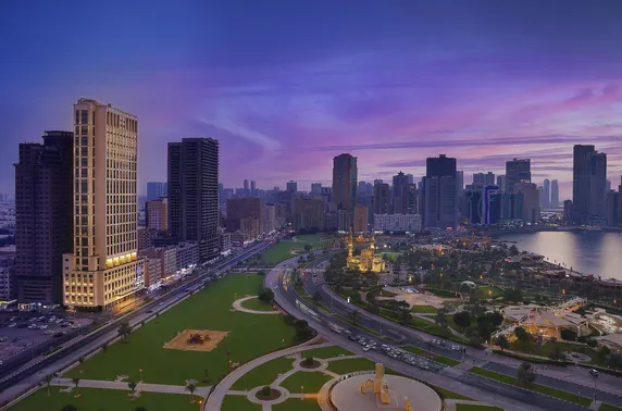 Ảnh DoubleTree by Hilton Sharjah Waterfront Hotel & Residences