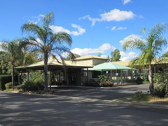 Ảnh Lake Forbes Motel