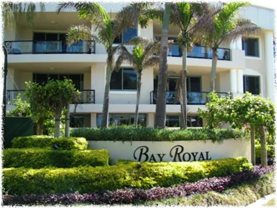 Ảnh Bay Royal Apartments