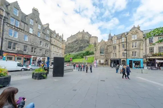 Ảnh ALTIDO Warm&Welcoming flat near Edinburgh Castle