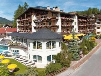 Ảnh Wellness & Sporthotel Alpenhof