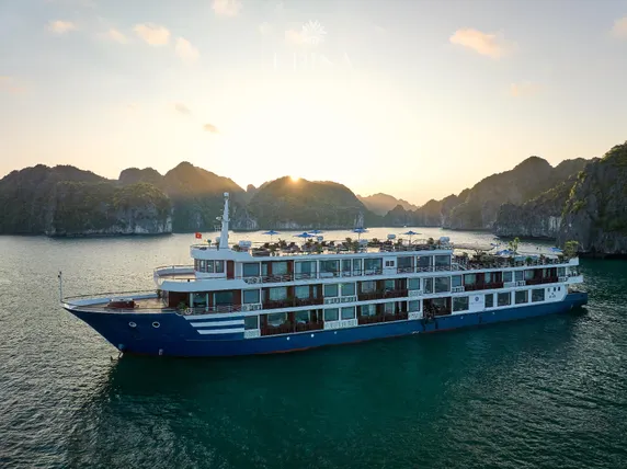 Ảnh ERINA CRUISE